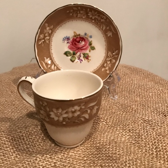 Vintage Grindley tea cup and saucer - Picture 4 of 4